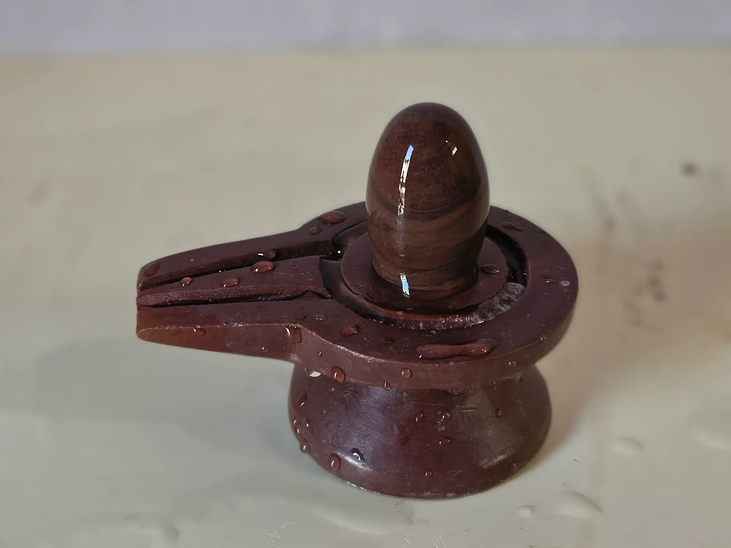 Janeudhari Shivling With Jaladhari - Narmada River Stone shivling